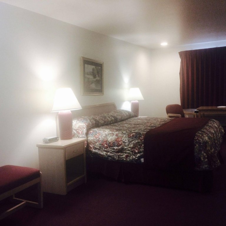 Thunderbird Motel,Missoula County>>Missoula,2 star