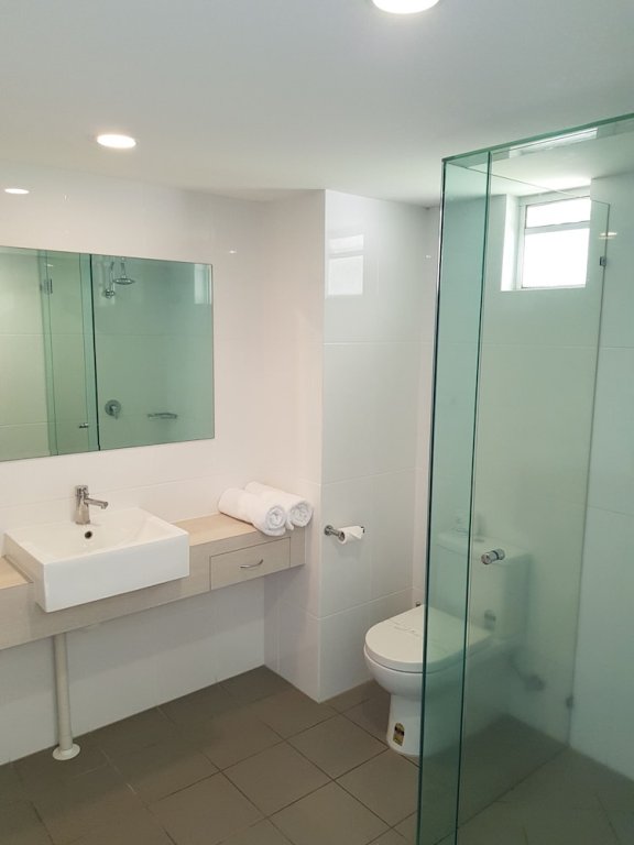 Cardwell Beachcomber Motel And Tourist Park,Cassowary Coast>>Cardwell,3 star