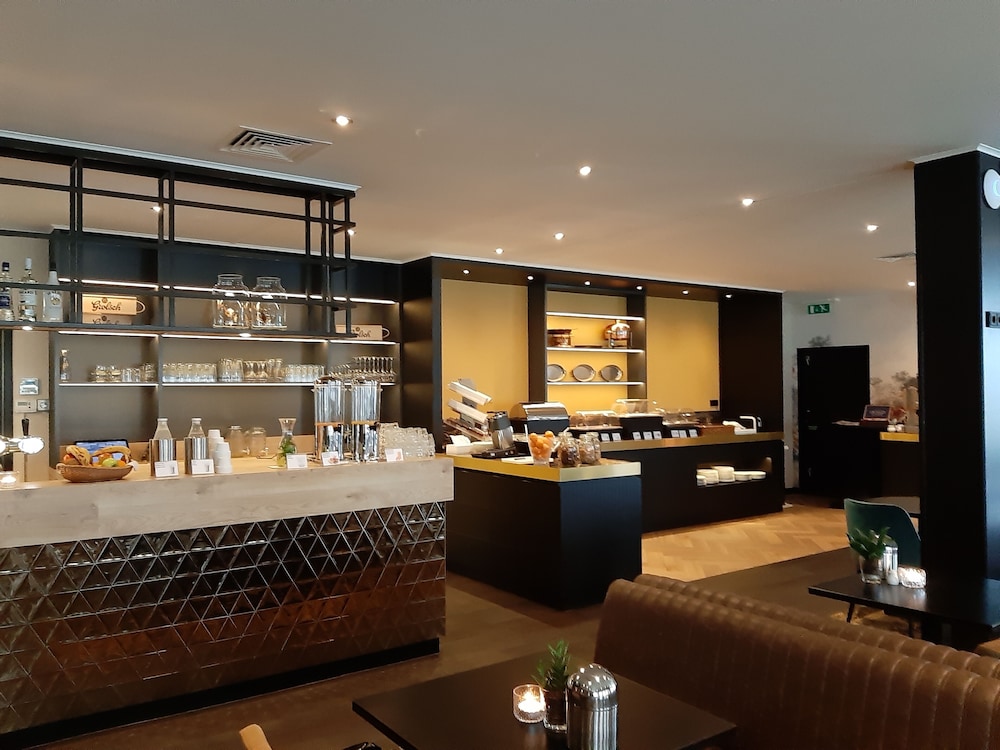 hotel restaurant talens
