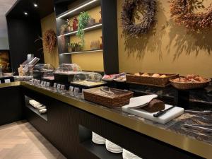 hotel restaurant talens