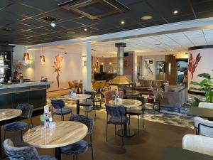 hotel restaurant talens