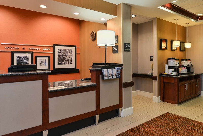 hampton inn college park