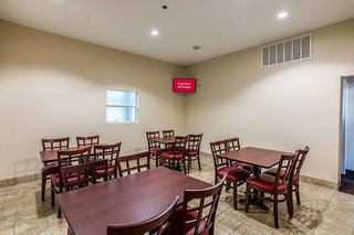 red roof inn and suites pensacola nas corry