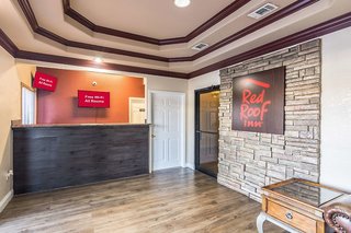 red roof inn and suites pensacola nas corry