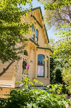squibb houses