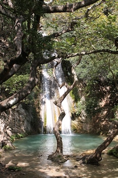 irida resort