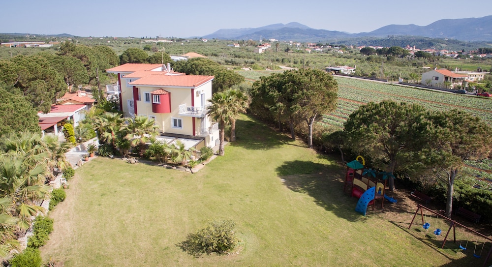 irida resort