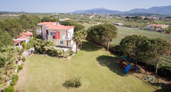 irida resort