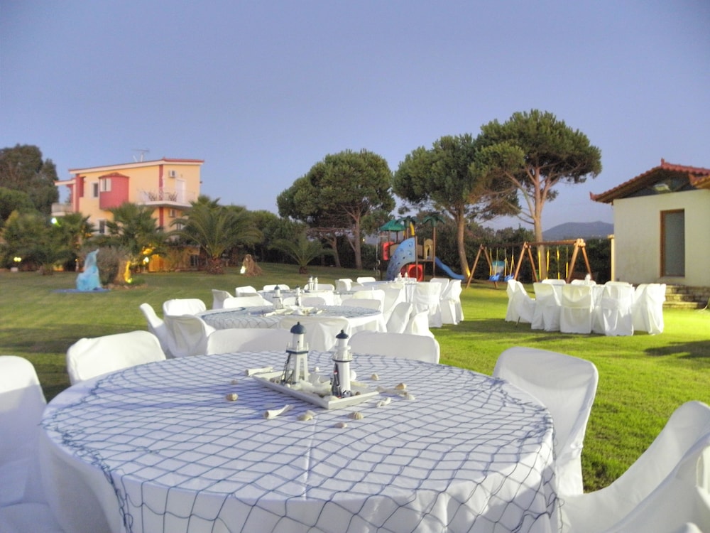 irida resort