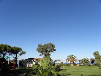 irida resort