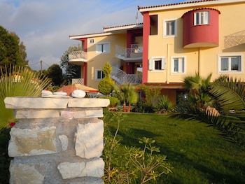 irida resort