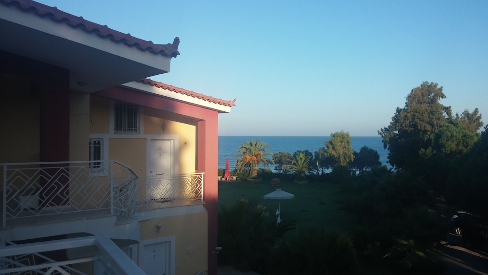 irida resort