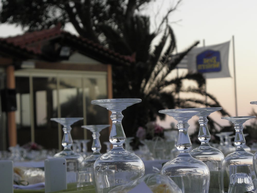 irida resort