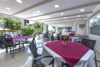irida resort