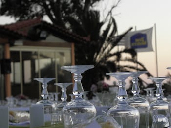 irida resort