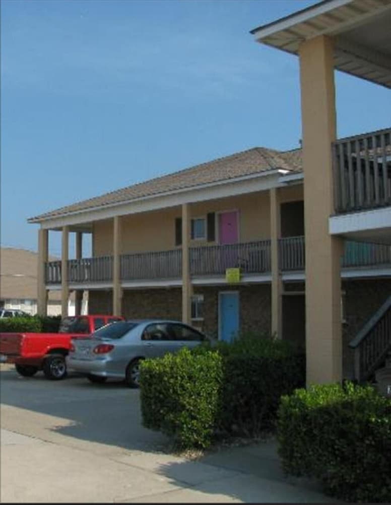 sandpiper motel