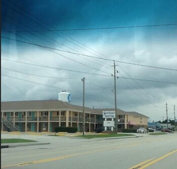 sandpiper motel