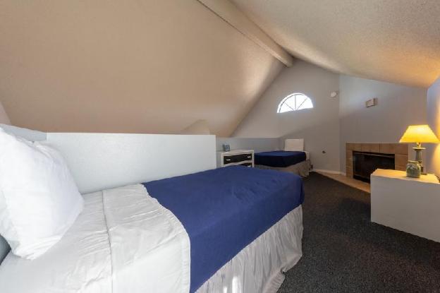 mandalay shores resort