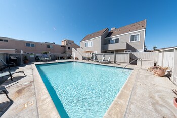Mandalay Shores Resort,Los Angeles County>>Los Angeles,4 star
