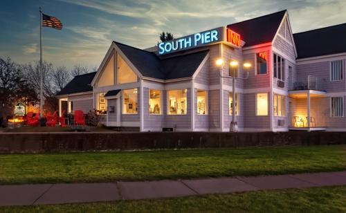south pier inn