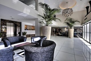 livadhiotis city hotel