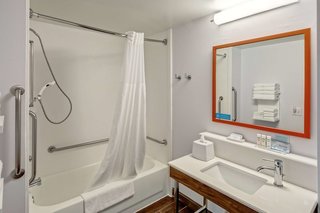 hampton inn latrobe