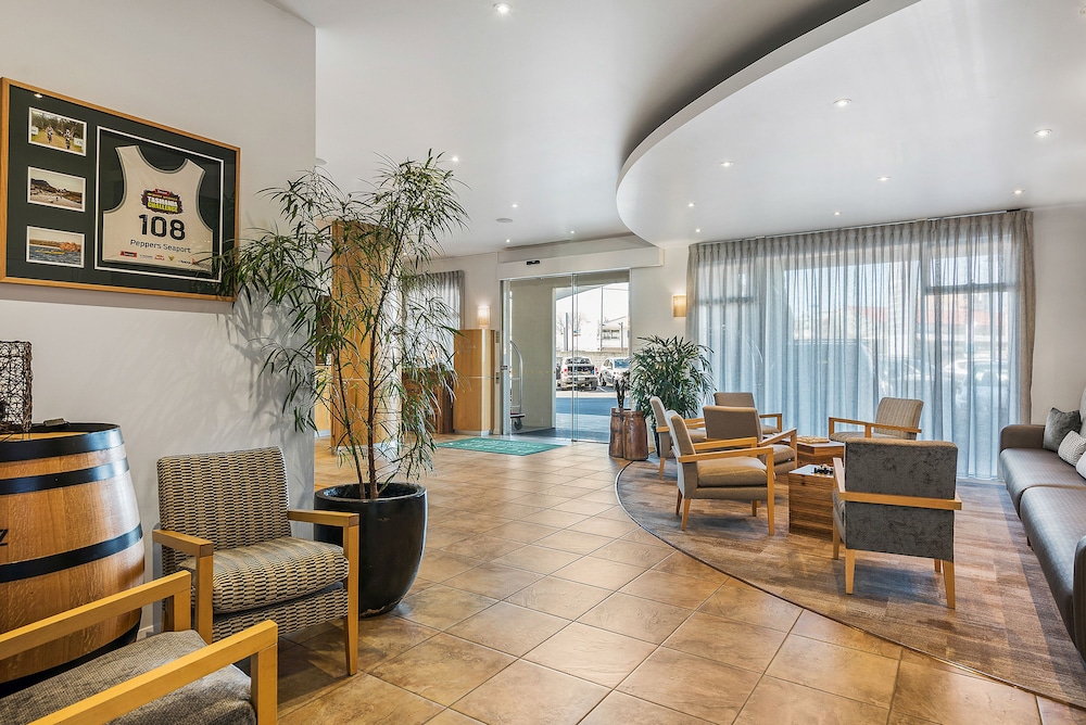 peppers seaport launceston