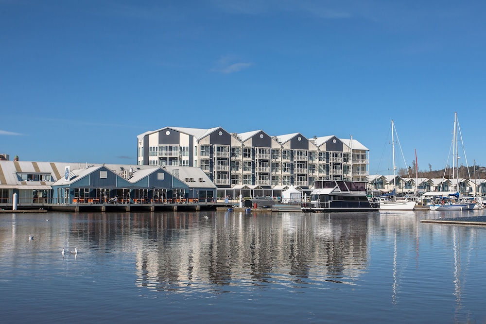 peppers seaport launceston