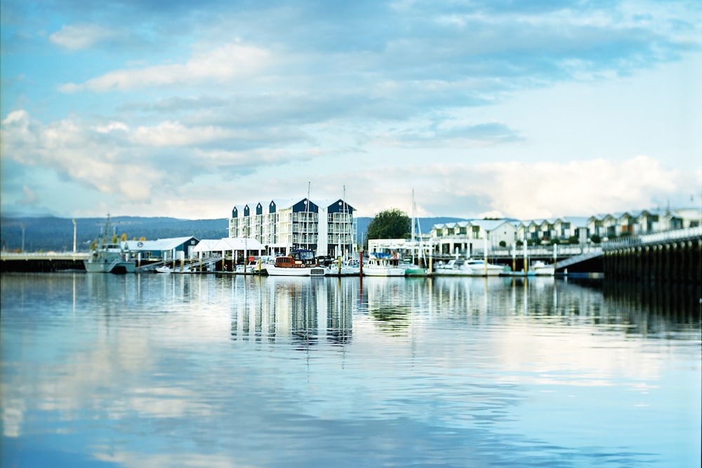 peppers seaport launceston