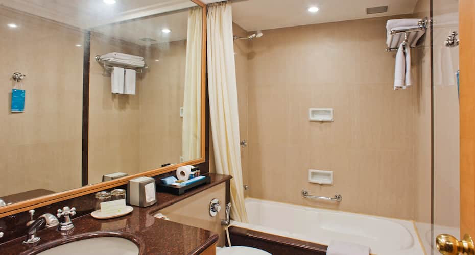 hotel wellesley