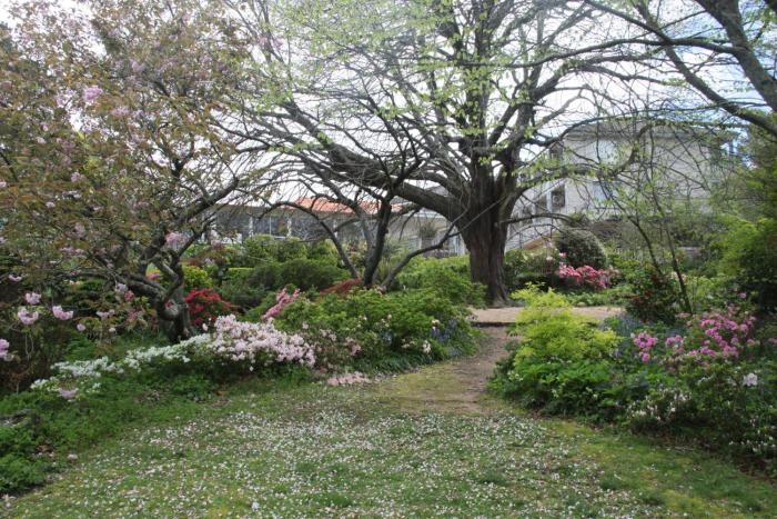 leura gardens resort