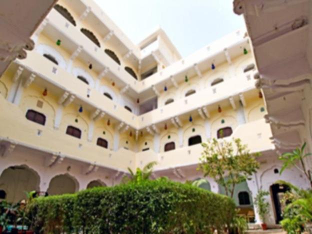 hotel saba haveli