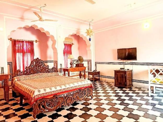 hotel saba haveli