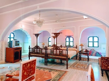 hotel saba haveli