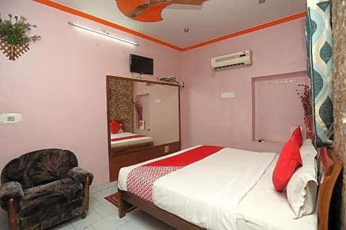 oyo 18641 hotel rashmi