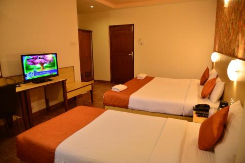 goa woodlands hotel