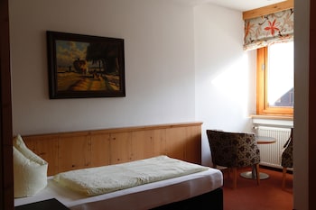 hotel and suites gluck auf