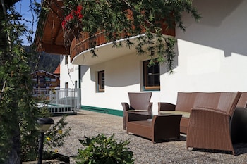 hotel and suites gluck auf