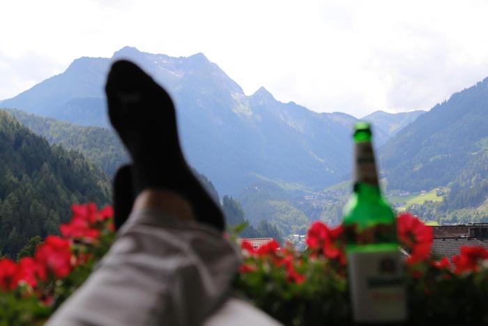 hotel and suites gluck auf