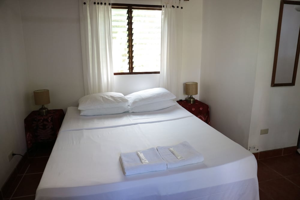 golden monkey cottages