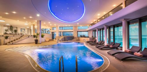 Grand Hotel Adriatic Ii,Rijeka>>Opatija,3 star