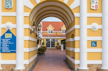 amsterdam manor beach resort