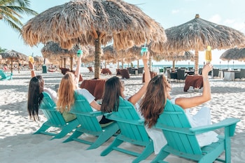 amsterdam manor beach resort