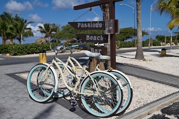 amsterdam manor beach resort