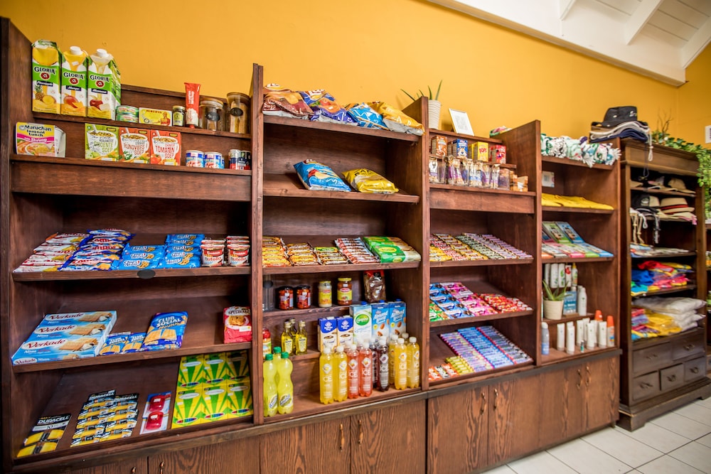 amsterdam manor beach resort