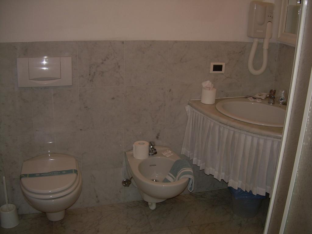piccolo hotel olina