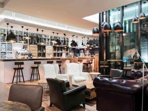 Doubletree By Hilton Ottawa Downtown,Sandy Hill>>Ottawa,4 star