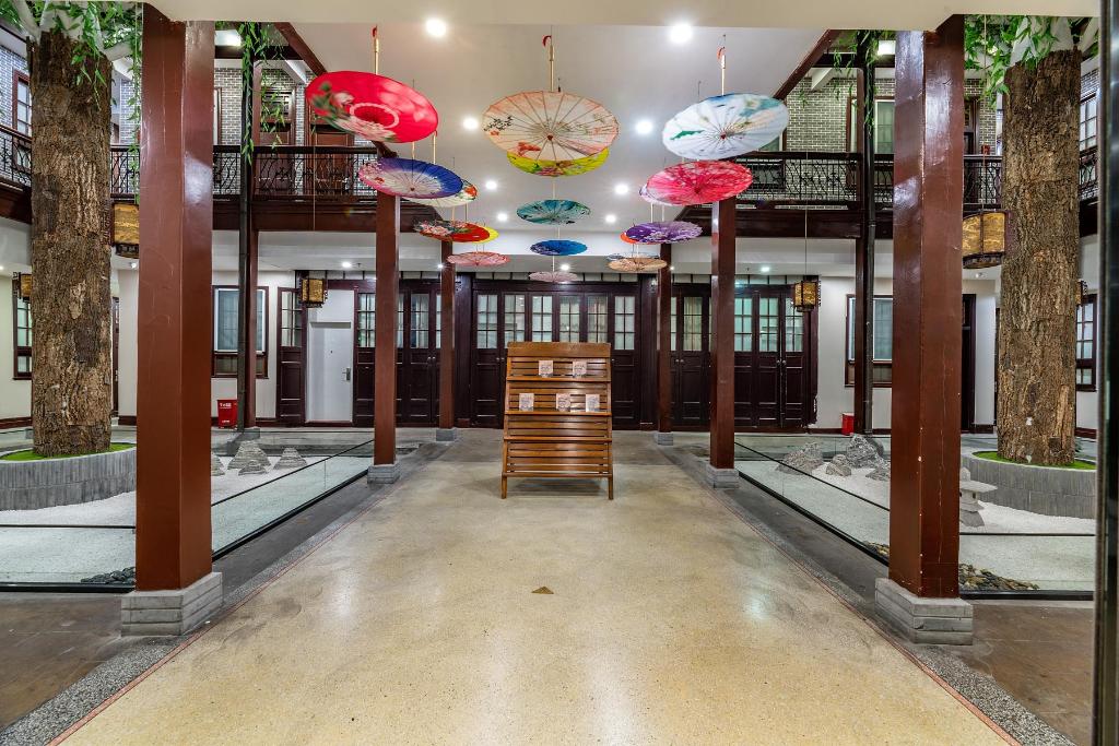 hanting hotel hangzhou west lake renhe road