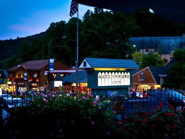 the historic gatlinburg inn