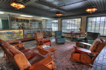the historic gatlinburg inn